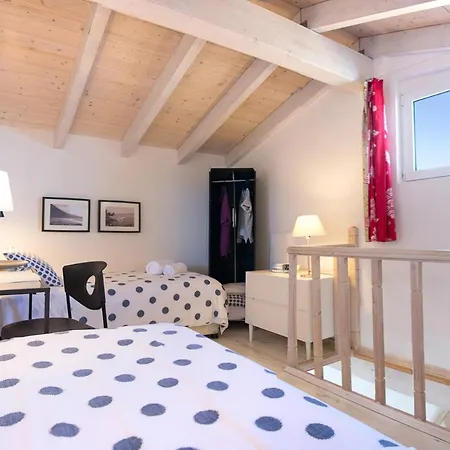 Sleeps 6 With Pool And Air Con וילה Áyios Nikítas
